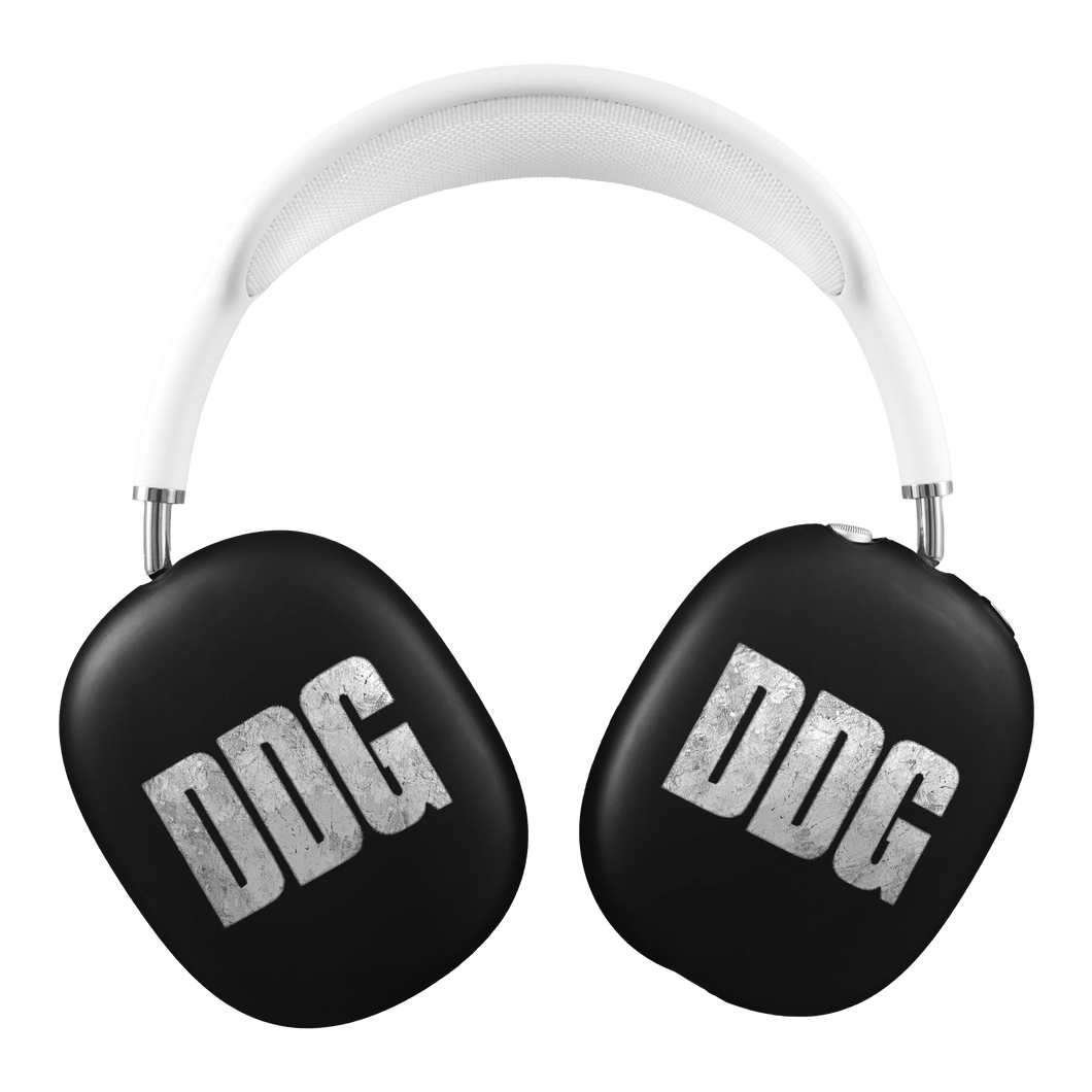DDG LOGO AIRPODS MAX COVER